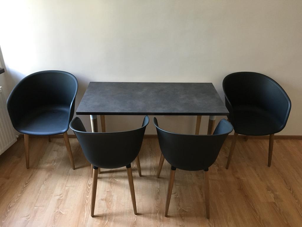 Old Town - Ultra Central Apartment Bukares Bagian luar foto